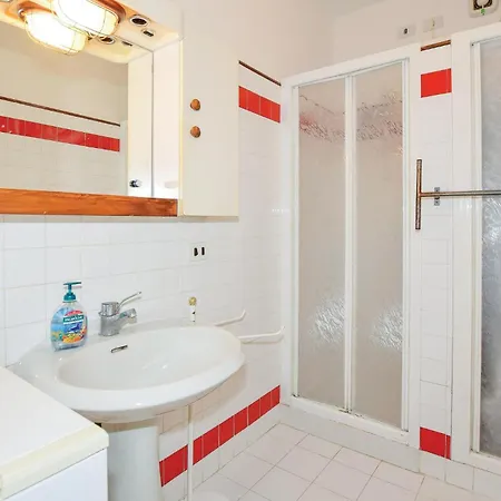 Gorgeous In *